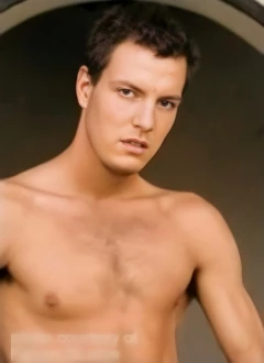 Evan Rochelle