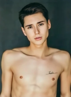 Leo Grand