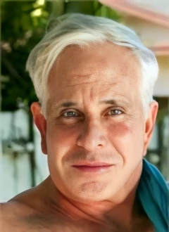 Steve Lucas
